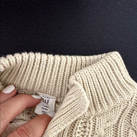 GAP Cream Cowl Neck Sweater Soft Knit Design - Picture 2 of 2